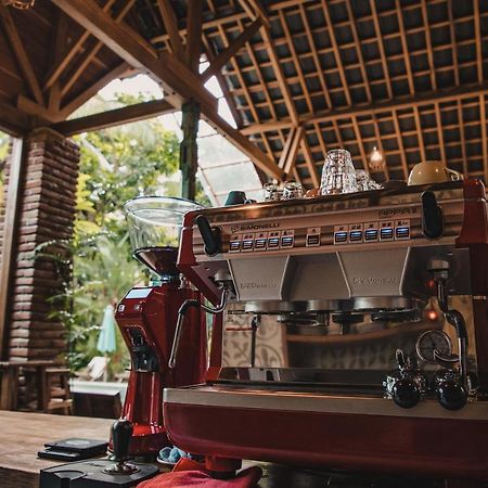 Pipes Hostel Kuta  ภายนอก รูปภาพ