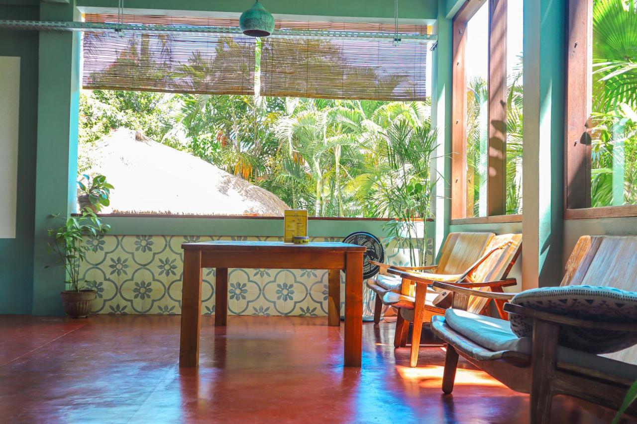 Pipes Hostel Kuta  ภายนอก รูปภาพ